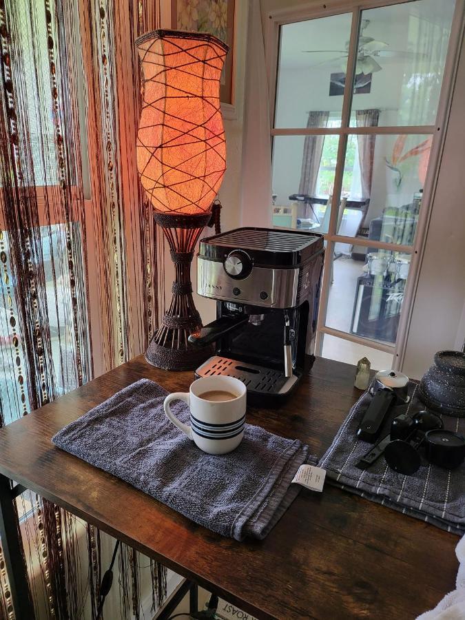 ケアアウ Hoomaikai Blessings Bed & Breakfast エクステリア 写真