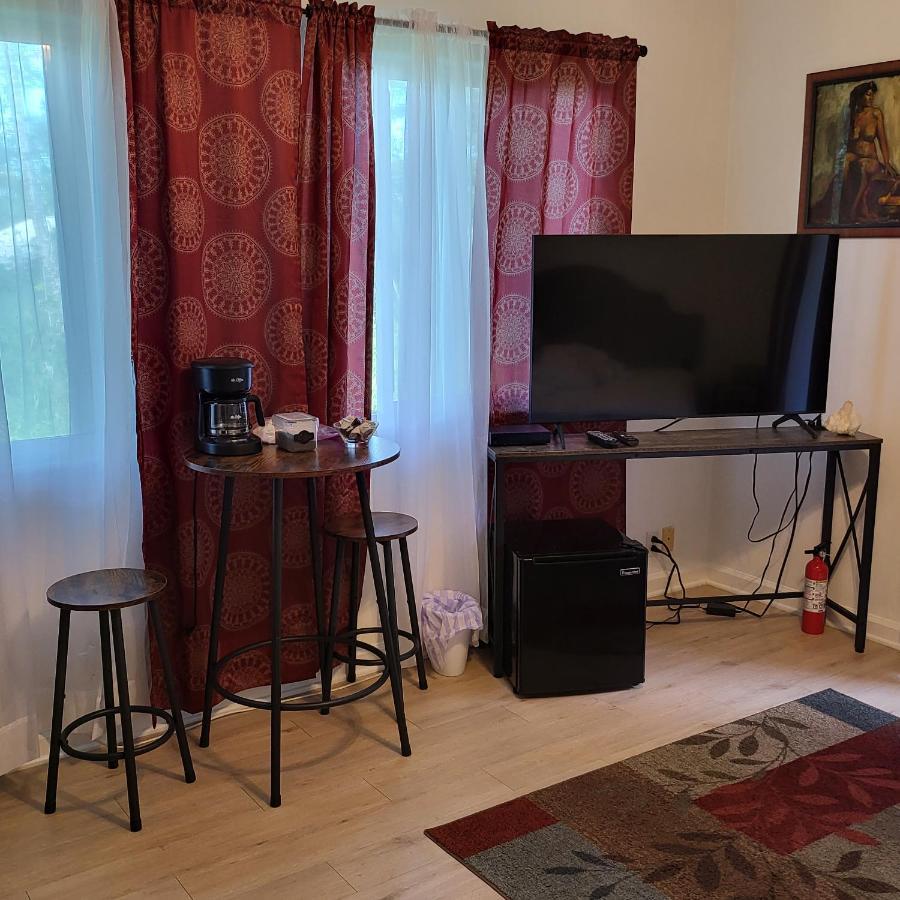 ケアアウ Hoomaikai Blessings Bed & Breakfast エクステリア 写真